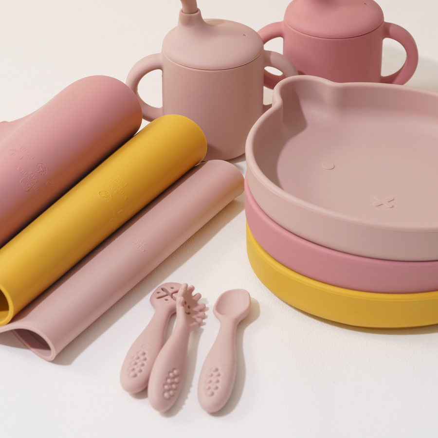 調節可能なシリコンベビー給餌セット,よだれかけ,漫画のクマ, - Baby Food Jars With Lids のレビューと価格